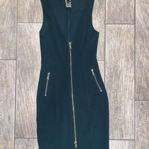 Dark Green, velvet form fitting dress